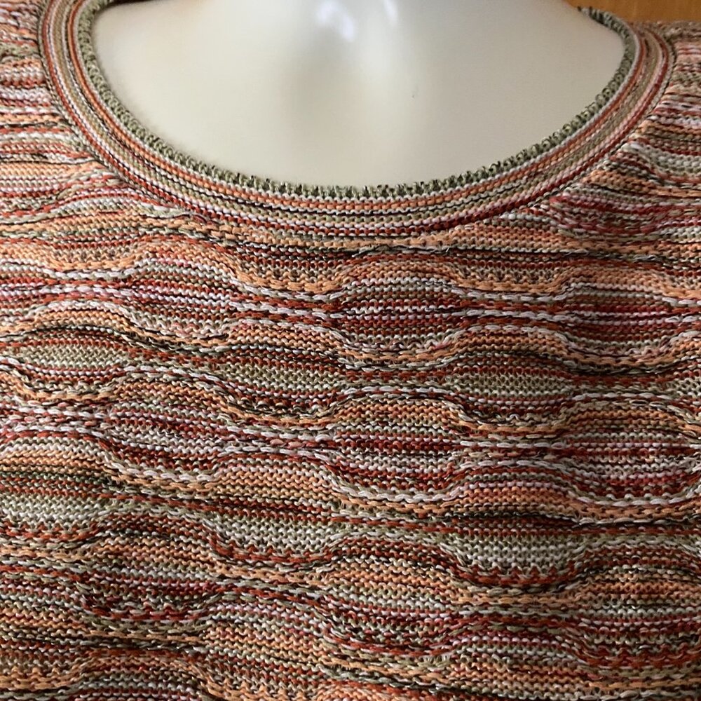 Sweater - Picture 3 of 3